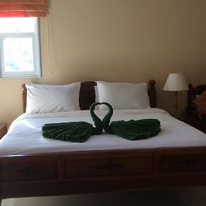 Deluxe Zimmer mit Kingsize-Bett